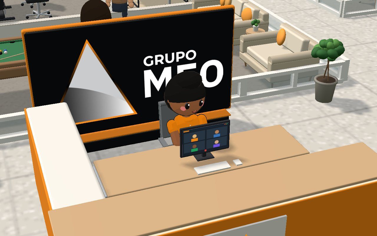 Carlinhos, o recepcionista de IA, atendendo na mesa da recepção